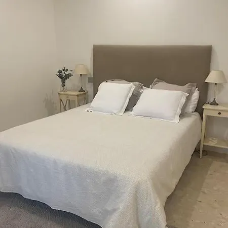 Nuevo! Piso Al Lado De Catedral - Apartment *